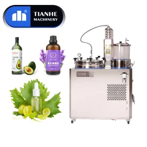 Tianhe Automatic Hot Equipment for Extraction of Herbal Extracts Vacuum Concentrator