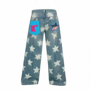 Fabricante de Jeans Masculinos Personalizados por Atacado, Flare Empilhado, Lavagem Escura, Denim Stretch, Estampa de Grafite, Lavagem Ecológica, Para Todas as Estações, Pedido de Teste, OEM, ODM, Logotipo Personalizado