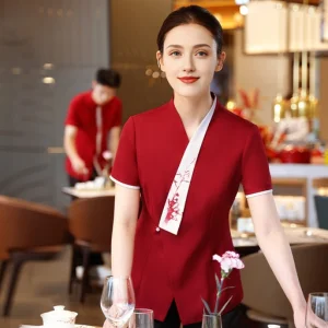 Uniforme cuello mandarin
