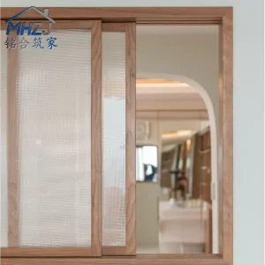 Ventana deslizante de marco de madera moderna con construcción de madera maciza, vidrio energéticamente eficiente para proyectos residenciales contemporáneos