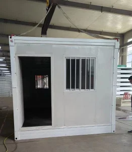 Casa Modular Tipo Z Moderna para una Vida Simplificada