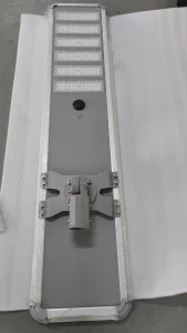 Factory Priced Outdoor Aluminum Park Pedestrian Path Pole Lights Solar LED Garden Lights