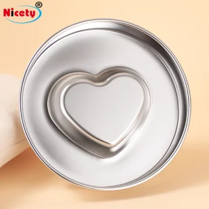 Eco-friendly 985ml Stainless Steel Silver 22cm Dog Bowl Love Style Slow Feeder Durable &amp; Chew-proof Food and Water Dishes