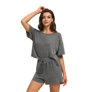 Conjunto de pijama para mujeres de manga corta