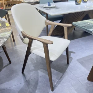 High Quality Modern Dining Room Furniture Hotel Banquet Chair New Designer Leisure Upholstered Armrest Dining Chair