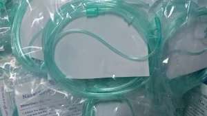 Modelo Mais Recente de Máscara de Oxigênio Descartável para Ambientes Cirúrgicos