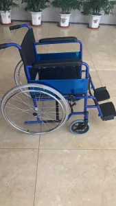 Swing-Away Footrest Folding Wheelchair