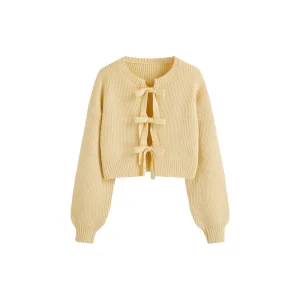 OEM Custom Logo Young Lady's Short Cardigan Coat Spring and Autumn New Wool Solid Color Sweater Knitted Fleece Sweaters