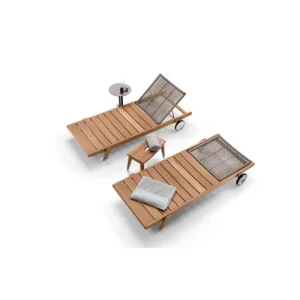 Outdoor Lounge Chair