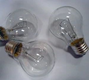 A60 Incandescent Bulbs Light Clear Glass 100W 110-130V Ce RoHS