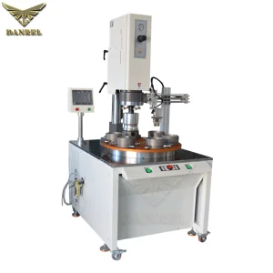 High Power Automated Turntable Ultrasonic Plastic PP Welding Machine with Robotic Arm