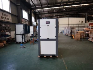 Smart Solar Combined Heat Pump Water Heating System with Flat-Plate Collector