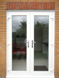 Porta Francesa de Casamento em UPVC/ PVC/ Vinil Plástico com Vidro Temperado Claro de Dupla Camada em Design Moderno