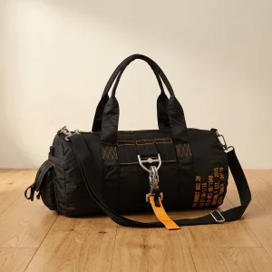 Custom 2024 Unisex Solid Color Fashion Sports Bag With Zipper Closure Made In China Model LQ09118