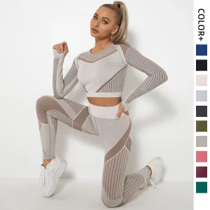 Conjunto manga larga yoga