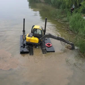 Small-Scale Amphibious Excavator
