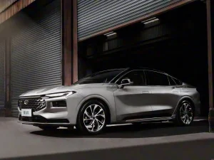 2022 Mondeo 2.0t Chinese Luxurious Long-Wheelbase Sedan