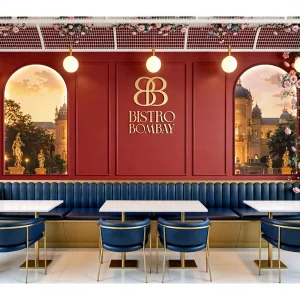 High-End Restaurant Furniture Set Soild Wood Metal Fram Dining Room Furniture Lighting Restaurant Decoration Interior