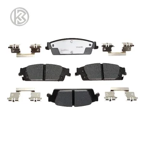 Pastilhas de Freio Cerâmicas Semi-Metálicas Dianteiras e Traseiras para Carro 8667-D14678428-D1594 / 8428-D18138428-D1544 / 8428-D18128751-D1543 / 8810-D1595 / 8895-D1667 8673-D1474