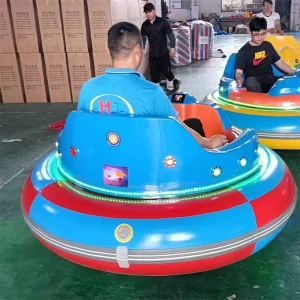 Carros Bumper com Bateria Recarregável para Brincadeiras Internas e Externas
