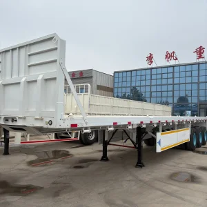 Durable Multi-Purpose Loading Platform for Long-Haul Flatbed Semi Trailer