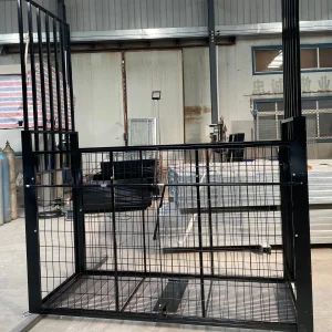 Large Size Metal Animal Friendly Capture Cage