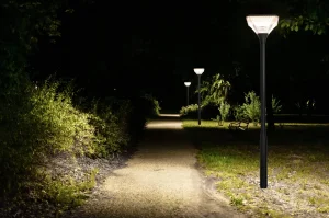 إضاءة LED مقاومة للتآكل مع مستشعر حركة خارجي للإضاءة الحضرية وحدائق الفيلات