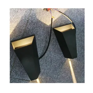 Outdoor Triangle Wall Lamp