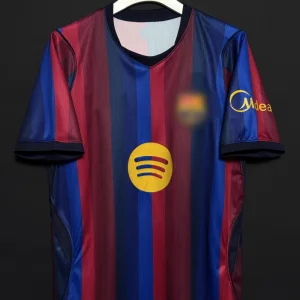 26 Novo Uniforme de Futebol de Alto Desempenho Tailandês Roupas de Futebol Personalizadas Camisa Conjunto Barato Jersey de Futebol Dry-Fit