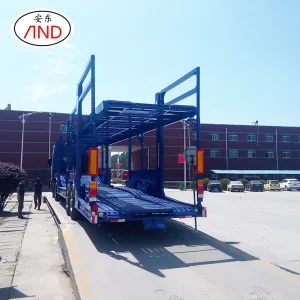 New Design Popular Enclosed Car Hauler/Carrier/Transport Semi Trailer