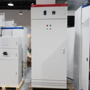 Gabinete de Protección Solar Panel de Control de Baja Tensión para Suministro de Energía Comercial
