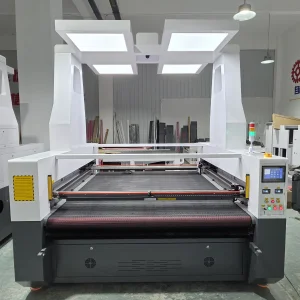 150W Automatic Feeding Nonwoven Fabric Laser Cutting Machine