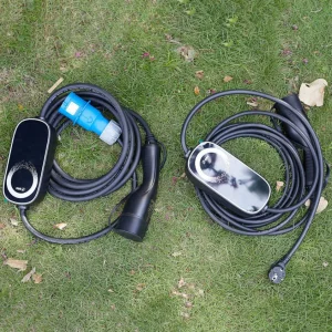 Waterproof Remote Monitoring Qd07 Portable Electric Vehicle Charger with WiFi Control