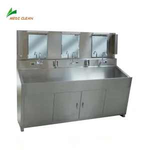 Stainless Steel Three Compartment Operating Theatre Sink in Modular Clean Room