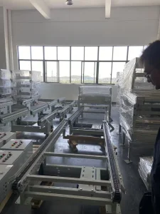 High-Volume Assembly Roller Conveyor