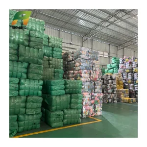 Thrift Shop Import Bales of Used Luxury Designer Clothes Evening Dressthrift Skirt Guangzhou Used Clothes Bales 100kg