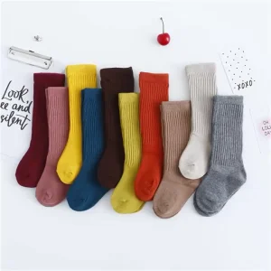 Xianghui New Children's Cotton Middle Tube Baby empilhado de boca solta Estudante Meias compridas
