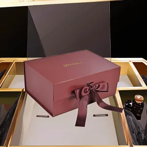 Wholesale Custom Luxury Folding Gift Box