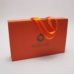 Large Capacity Custom Cosmetics Clothing Magnetic Gift Box
