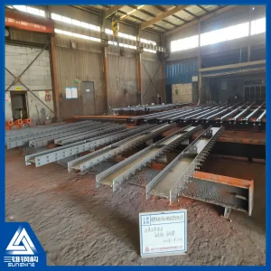 Premium Steel Storage Facility for Maximum Organizational Efficiency