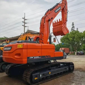 Doosan Dx225LC Dx225 Dx225lca Used Excavators Crawler Excavator Heavy Equipment Good Condition Second Hand Machine Dx225lca Dx60 Dx85 Dx55 Dx140 Dx340