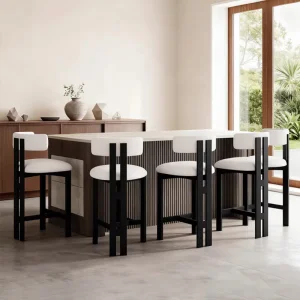 Conjunto de 4 cadeiras sem braços em couro PU na altura do balcão com pernas de madeira para ilha de cozinha, sala de jantar, pub e bistrô