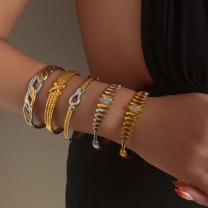 2025 New Ins Hot 18K Gold Plated Stainless Steel Luxury Jewelry Set