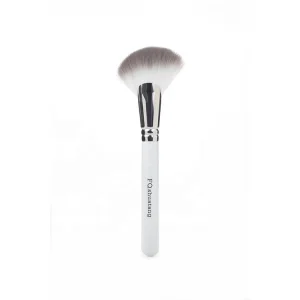 2026 High Quality Spa Synthetic Hair Fan Powder Brush