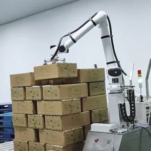 Lightweight Collaborative Palletizing Robot Huayan S30 Small-Space Multi-Layer Stable Finished Product Box Stacking Manipulator