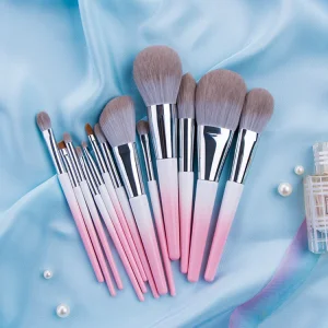 Novo Pincel de Maquiagem 13PCS Conjunto de Pincéis de Maquiagem para Pó, Fundação, Blush e Contorno com Cerdas Sintéticas de Alta Qualidade e Cabo de Madeira Gradiente Rosa