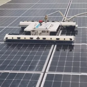 Photovoltaic Cleaning Machine