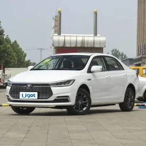 2026 Vehículo Eléctrico B Y D Taxi de Nueva Energía Coche Qin EV Sedán Usado de Segunda Mano