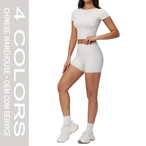 Conjunto de Top e Shorts Yoga