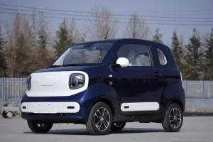 Coche mini eléctrico compacto